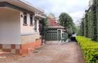 3 Bed House with En Suite at Nyari - 3