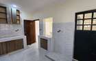 3 Bed House with En Suite at Rimpa Road - 10