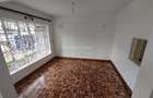 5 Bed Townhouse with En Suite in Kilimani - 7