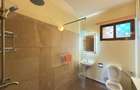 4 Bed House with En Suite at Lavington - 7
