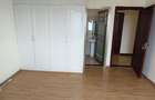 3 Bed Apartment with Gym in Kilimani - 8