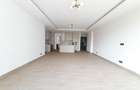 3 Bed Apartment with En Suite at Riverside - 17