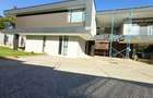 5 Bed House with En Suite in Nyari - 18