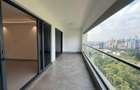 4 Bed Apartment with En Suite in Riverside - 15