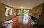 5 Bed Townhouse with En Suite in Lavington - 7
