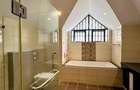 5 Bed Villa with En Suite in Lavington - 6