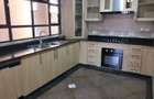 5 Bed Townhouse with En Suite at Lavington - 15