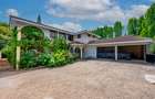 5 Bed Townhouse at Beach Road - 1