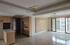 Serviced 3 Bed Apartment with En Suite at Riverside - 1