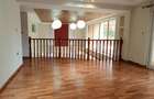 5 Bed Townhouse with En Suite in Lavington - 9