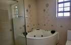 5 Bed House with En Suite in Runda - 18