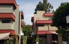 5 Bed Townhouse with En Suite at Convent Drive - 1