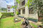 5 Bed Townhouse with En Suite at Lavington Green - 4