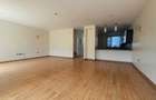 4 Bed Townhouse with En Suite at Garden City - 5