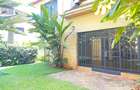 5 Bed Townhouse with En Suite in Lavington - 16