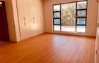 6 Bed Townhouse with En Suite in Karen - 7