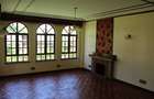 5 Bed Townhouse with En Suite in Lavington - 11