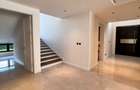 5 Bed Villa with En Suite in Runda - 11