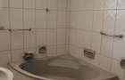 5 Bed Townhouse with En Suite in Runda - 1