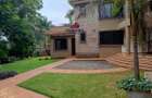 4 Bed House in Nyari - 1