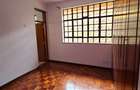 5 Bed Townhouse with En Suite at Lavington Road - 20