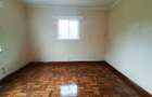 4 Bed House with En Suite in Rosslyn - 13