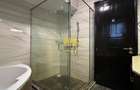 3 Bed Apartment in Riverside - 8