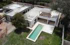 3 Bed Villa with En Suite in Diani - 1