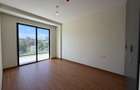 2 Bed Apartment with En Suite at Riverside Drive - 8