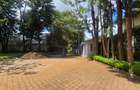 5 Bed House with En Suite in Runda - 15