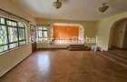 4 Bed House with En Suite in Runda - 3
