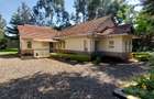 3 Bed House with En Suite in Lavington - 4
