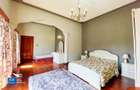 5 Bed House with En Suite at Nairobi - 11