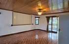 5 Bed House with En Suite in Runda - 13