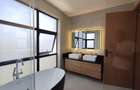 4 Bed Villa with En Suite at Membley - 9