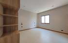 4 Bed Apartment with En Suite at Oak Ivy - 15