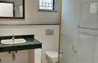 3 Bed Apartment with En Suite at Ar187 - 8