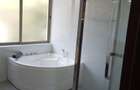 5 Bed Townhouse with En Suite in Lavington - 4
