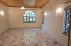 5 Bed House with En Suite at Hillview Clozse - 12