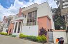 5 Bed Townhouse with En Suite at Lavington Green - 3