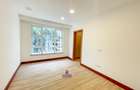 4 Bed Apartment with En Suite at City Park Drive - 14