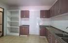 3 Bed Apartment with En Suite in Kilimani - 14