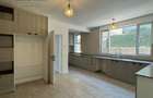 5 Bed Apartment with En Suite at Spring Valley - 6