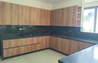 5 Bed Townhouse with En Suite in Brookside - 3