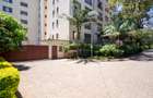 3 Bed Apartment with En Suite in Westlands Area - 16