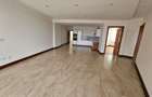 4 Bed Apartment with En Suite in Westlands Area - 12