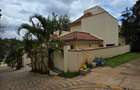4 Bed Villa with En Suite in Kyuna - 1
