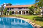 4 Bed House with En Suite in Nyali Area - 1
