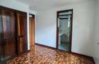 4 Bed Townhouse with Swimming Pool in Riverside - 16