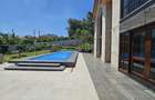 5 Bed House with En Suite in Runda - 2